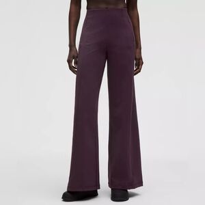 lululemon athletica Wide Leg Pants in Black Plum